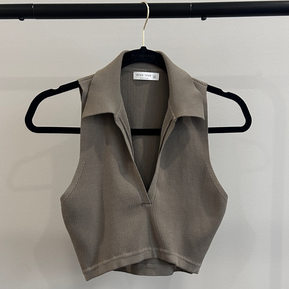Olive Green Sleeveless Crop Tank Top